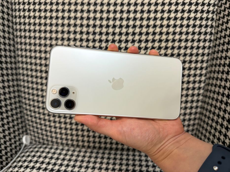 Продам iPhone 11 Pro Max 256