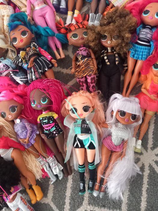 Papusi LOL OMG impecabile