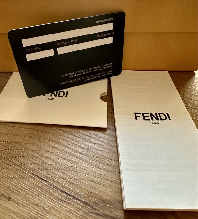 Дамски слънчеви очила "Fendi"