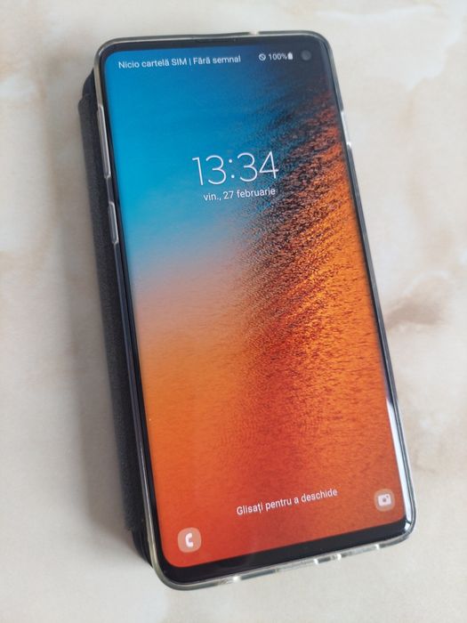 [S10] Vând Samsung Galaxy S10 [perfect funcțional] + husă BONUS //poze