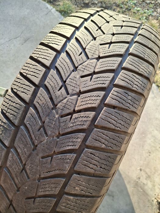 4 Anvelopele de iarnă 225 65 r17 Goodyear