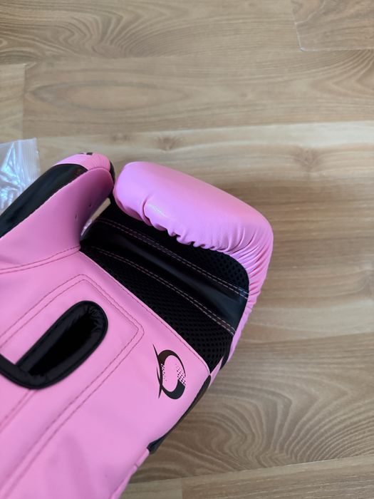 Дамски боксови ръкавиици Gingpay+подарък бинтове