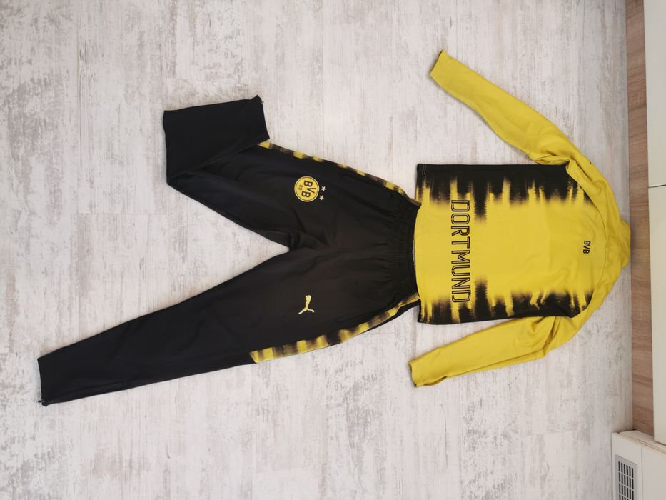 Комплекти долнища и горнища