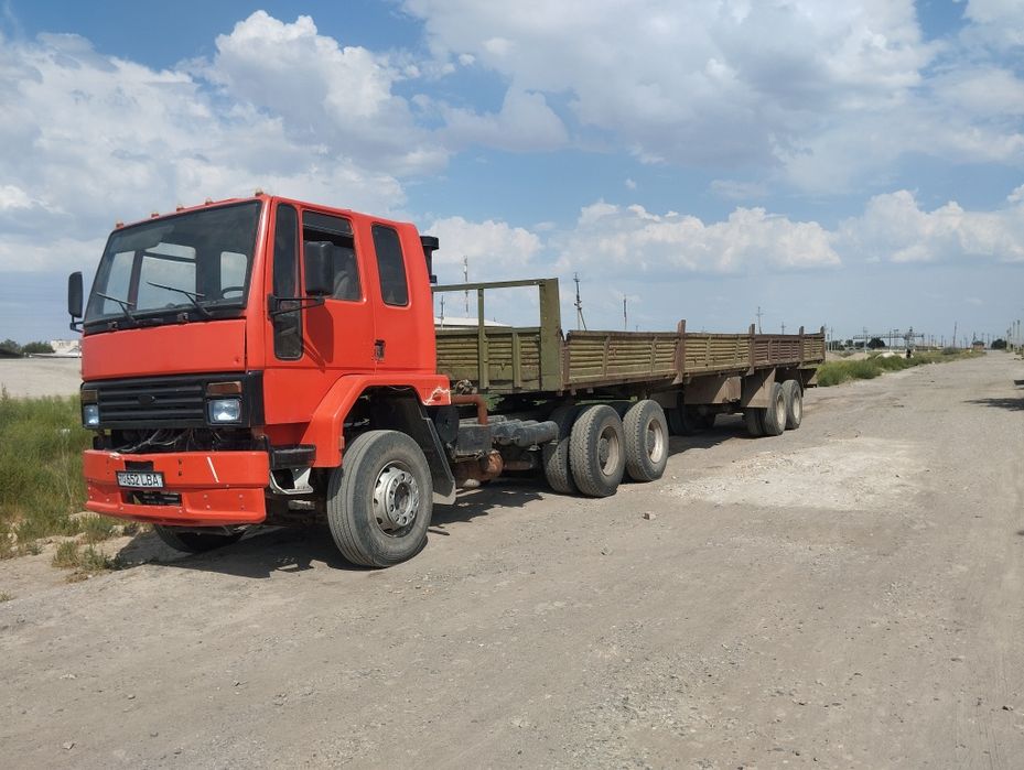 Форд карго тягач сотилади