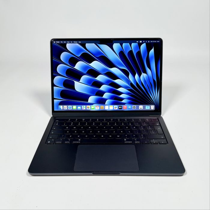 MacBook Air 13,6 M2 Midnight