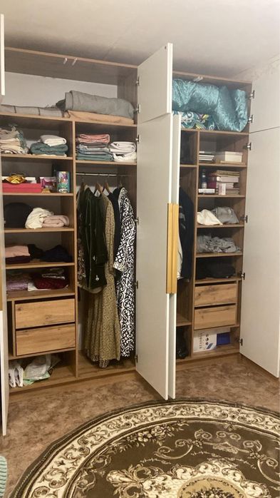 Шифонер большой  вместительный