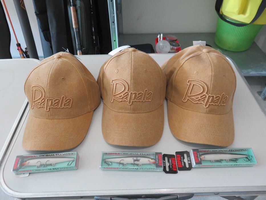 Шапка с воблер Rapala и ушанки Browning