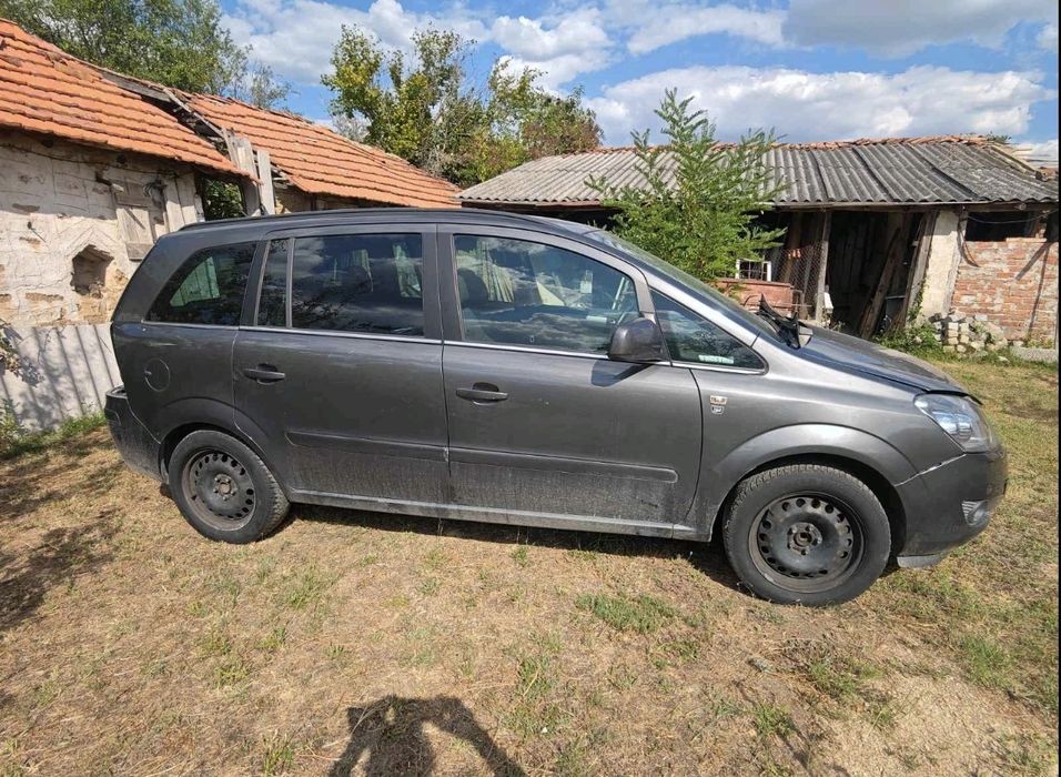 Opel Zafira B 1.7cdti 2010г на части