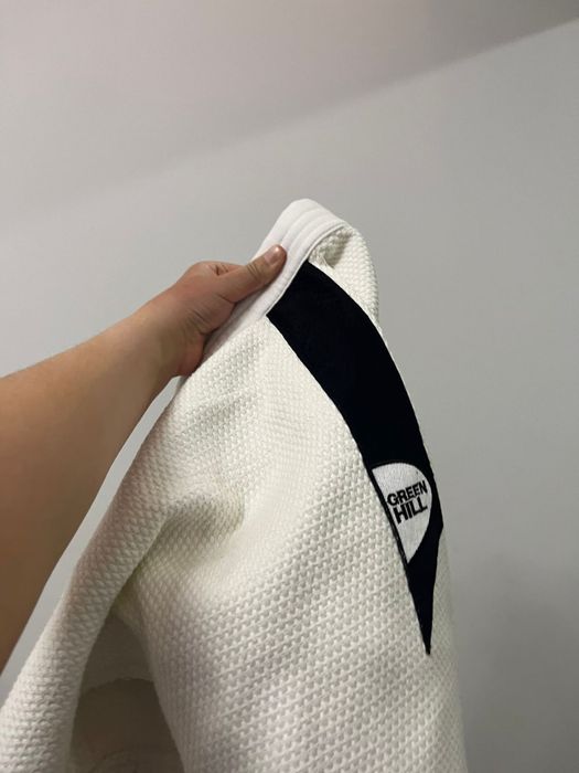 Продам кимоно для дзюдо