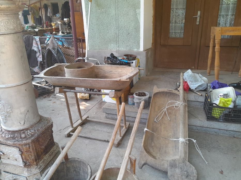 Piese de muzeu de vanzare