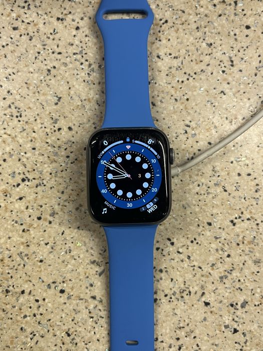 Apple Watch 4 Series 44mm Aluminium Space Gray 16GB