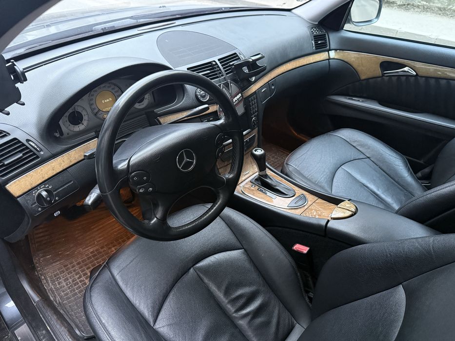 Mercedes e class