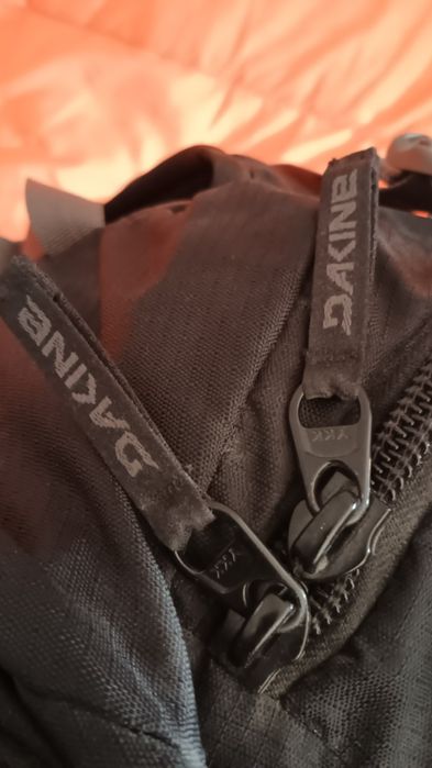 Продавам  пълен  професионална  фотографка раница  Dakine