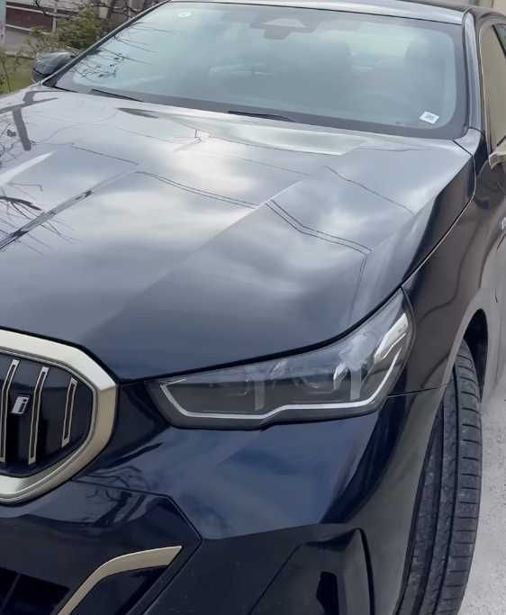 BMW i5 35L  2024г! Темно Синий!! 18 тыс км пробега! Чистая краска!