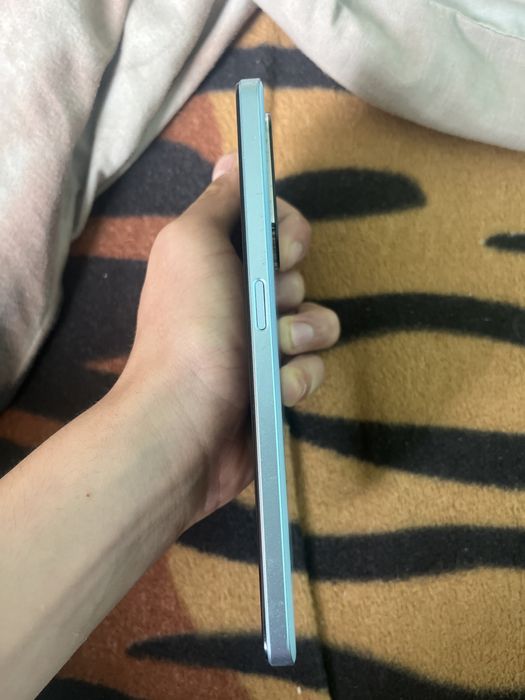 Telefon oppo A 98 5G