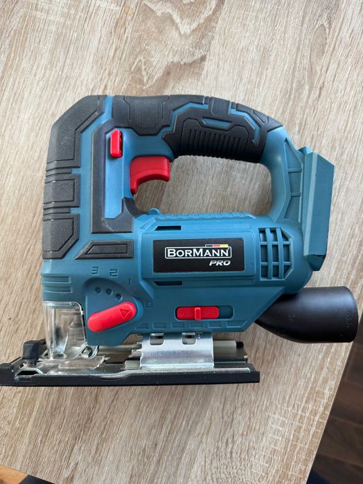 Електрически комплект инструменти BORMANN Pro 20V