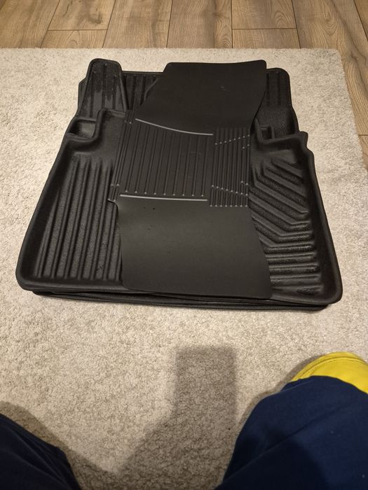 Vând covorase toyota corolla 2019-2025!
