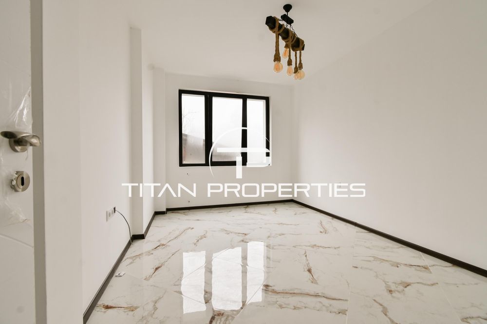 Тристаен за продажба в м-т Гърдова глава