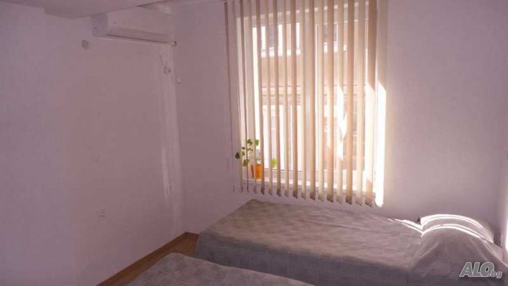 Къща НОЩУВКИ 10 euro ЗА РАБОТНИЦИ център Велико Търново