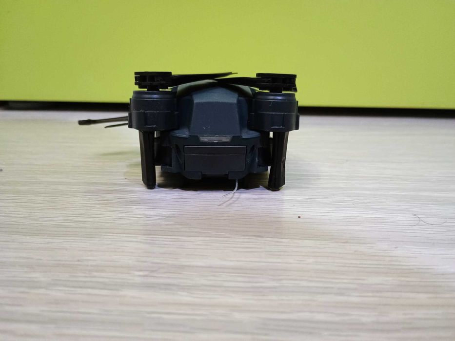 Дрон с камера за лупинги