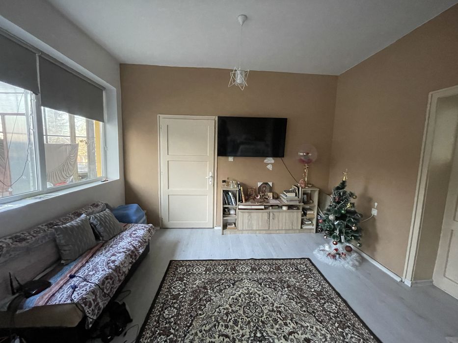 Продава се Къща в Перник, Център - 96 кв.м за 1459 €/кв.м - Снимка #3