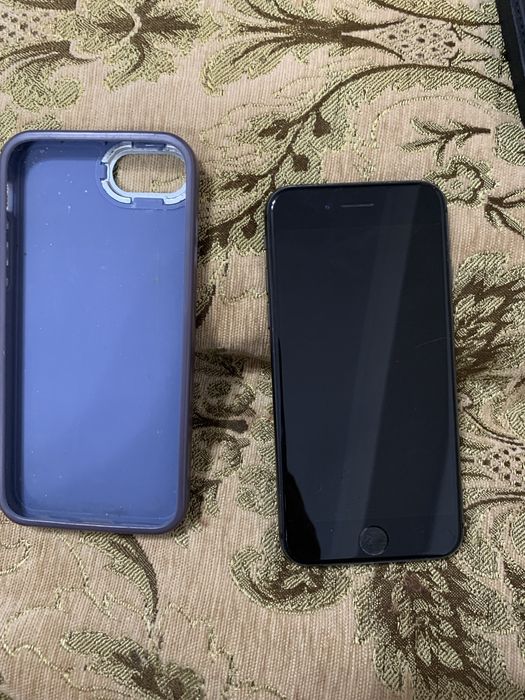Продам Iphone 8 , 128 гб