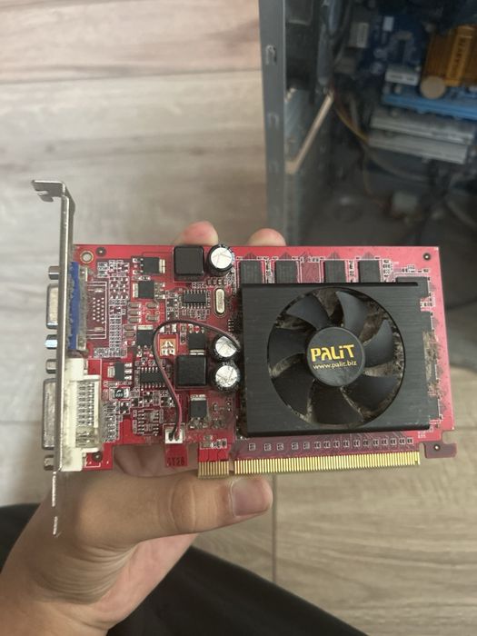 GT 210 1GB DDR2