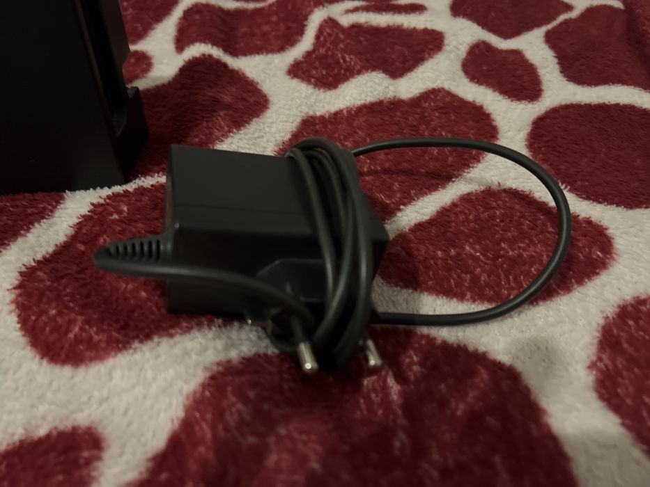 Nintendo switch cu un joc