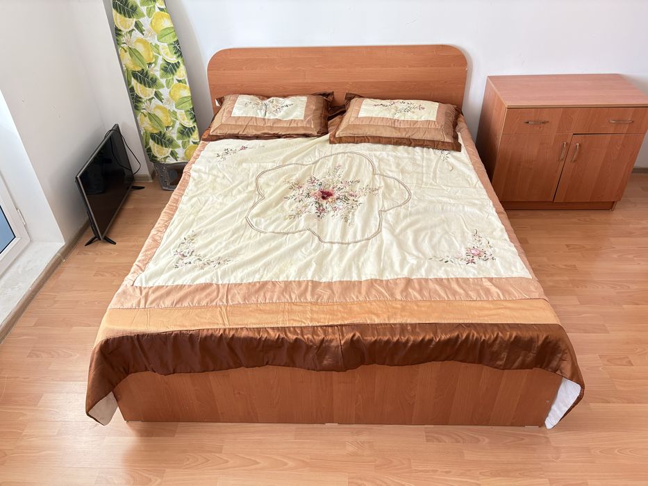 Кровать двухспальный