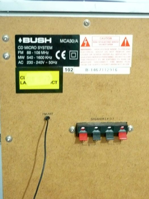 Mini combina stereo BUSH