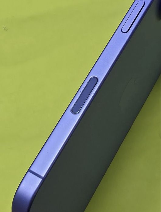 128GB iPhone 16 Гаранция Yettel 3г. 2027 Ultramarine / Син