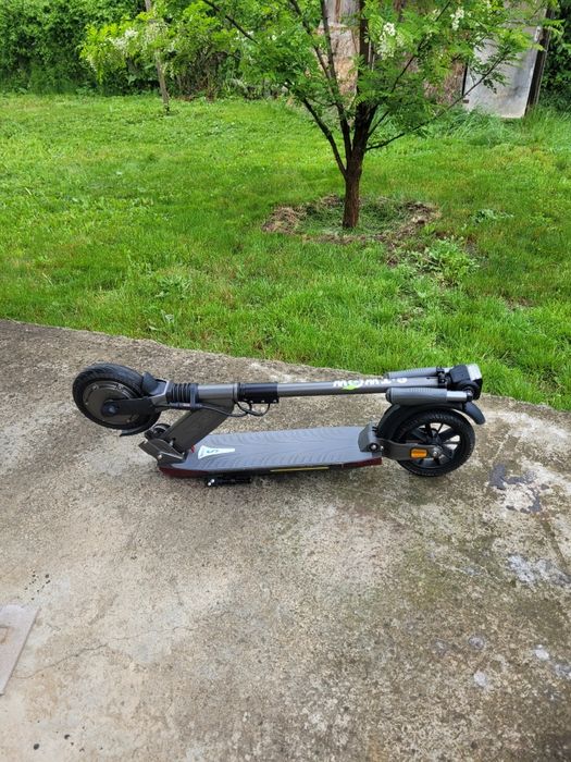 Trotineta electrica noua  e-twow booster S