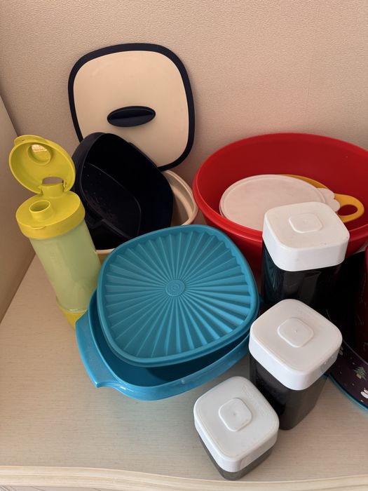 Посуда Tupperware 19 предметов
