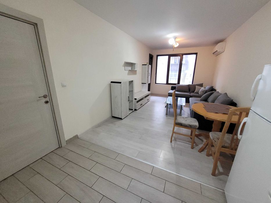 Дава се под наем Двустаен апартамент в Пловдив, Кючук Париж - 61 кв.м за 408 € - Снимка #1