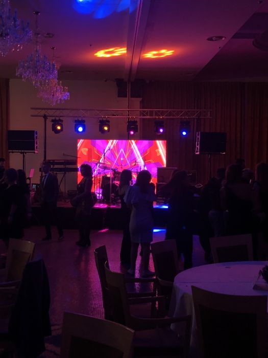 Sonorizare,Dj,Lumini,Ecrane Led,Scena,Gheata Carbonica