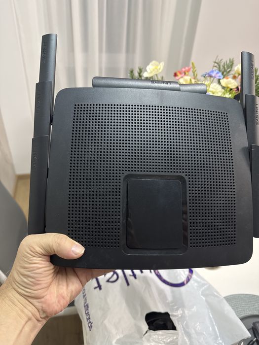 Linksys Max Stream EA9500 AC5400