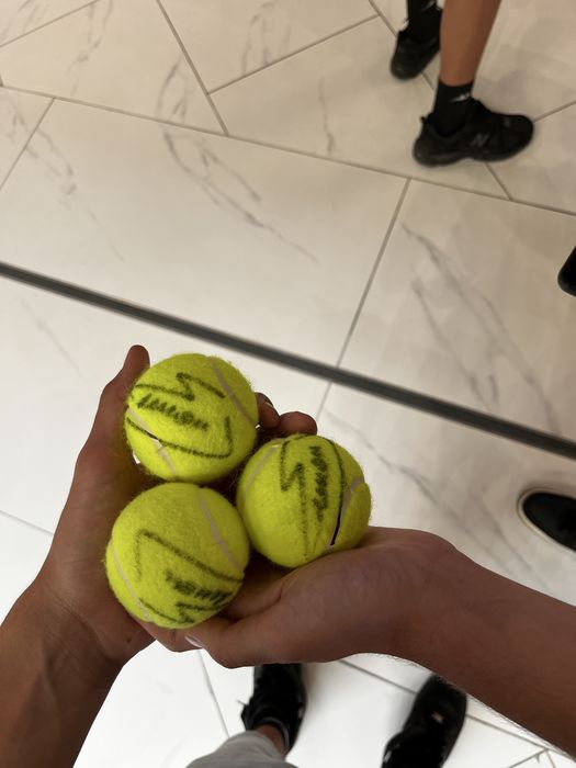 Minge semnata de Simiona Halep la iasi