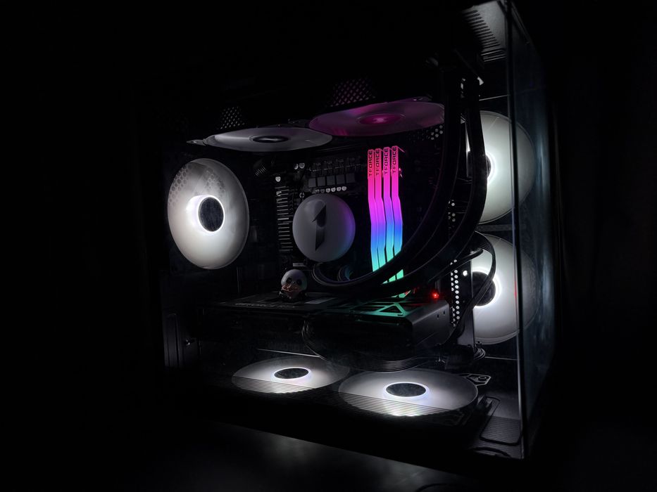Rtx 4070 ti , i5 13600kf vrode