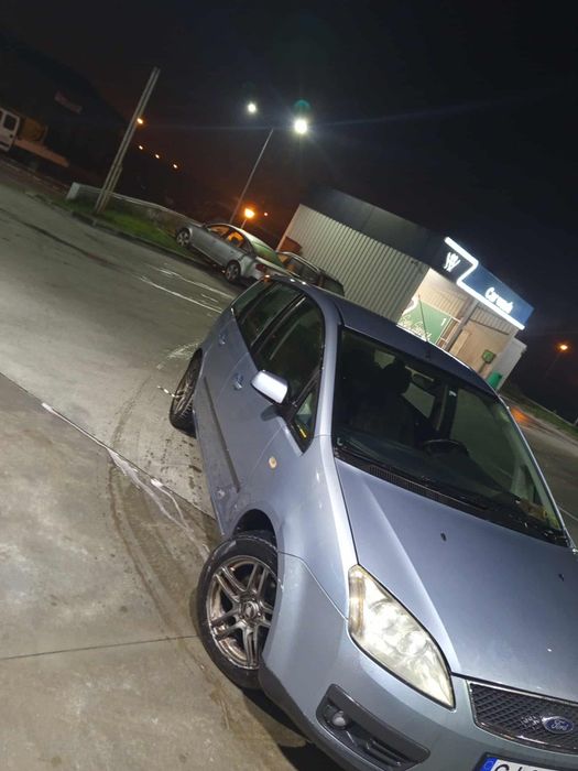 Vand ford c max  sa schimb