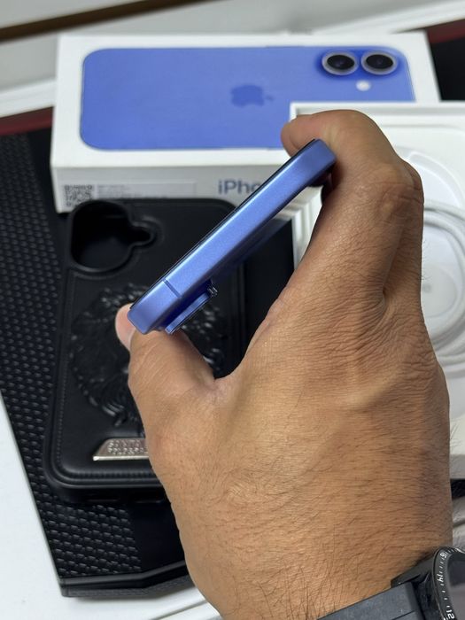  iPhone 16 5G 256gb HX/A EAC ultramarine акб 97%