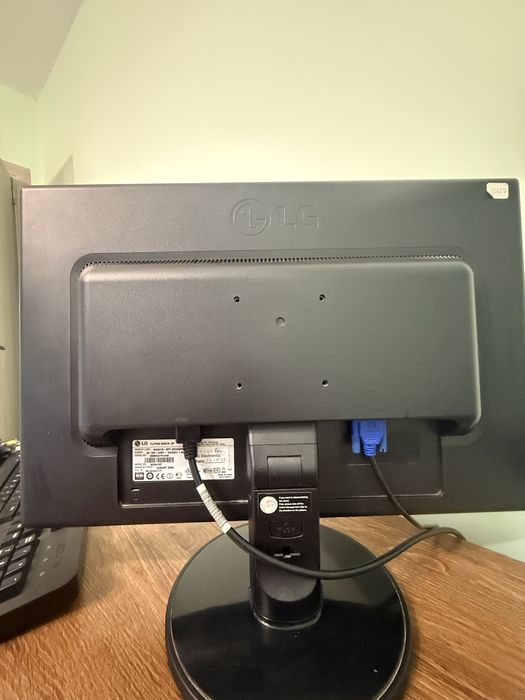 Sistem Desktop Gaming HP Pavilion