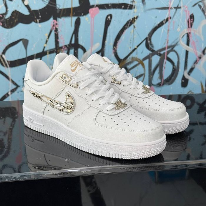 Nike Air Force 1 metallic
