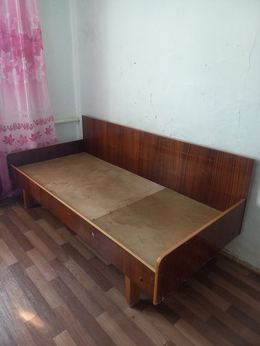 Кровать отличного качества