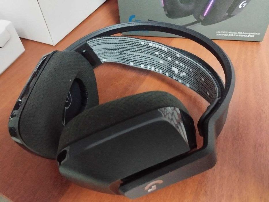 Наушники Logitech G733 LightSpeed