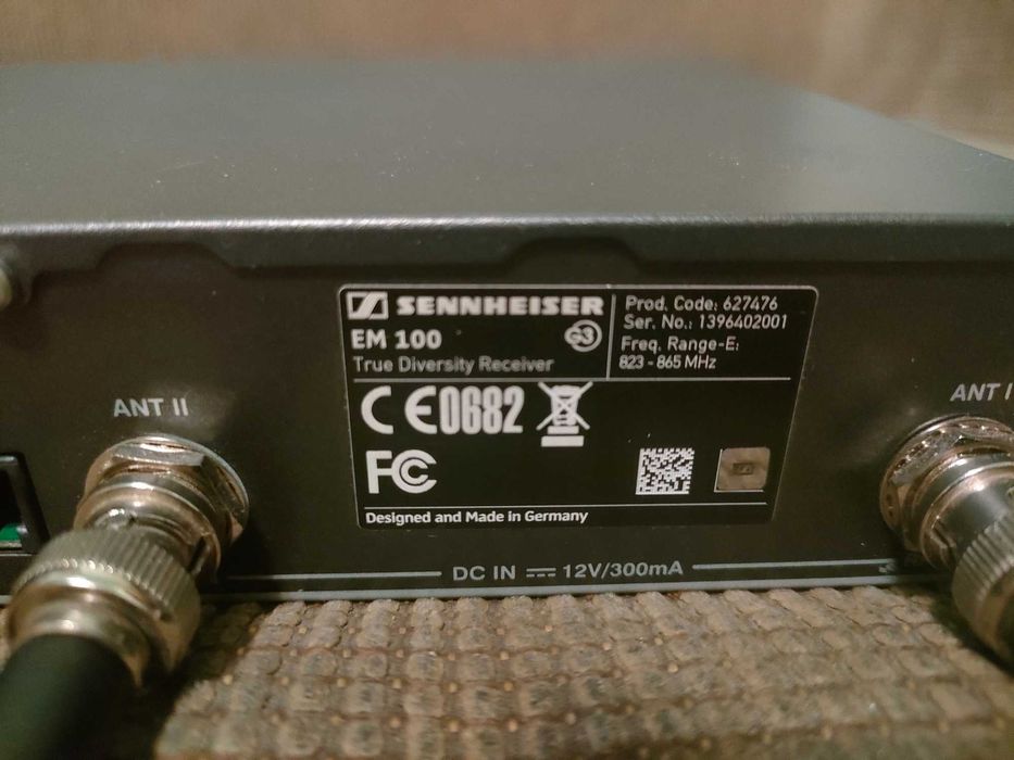 Microfon Sennheiser Ew 300 g2 si lavaliera Sennheiser ew 300 G2