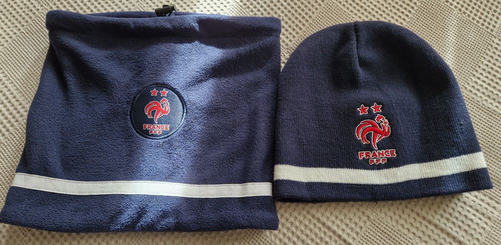 Комплект зимна шапка и шал