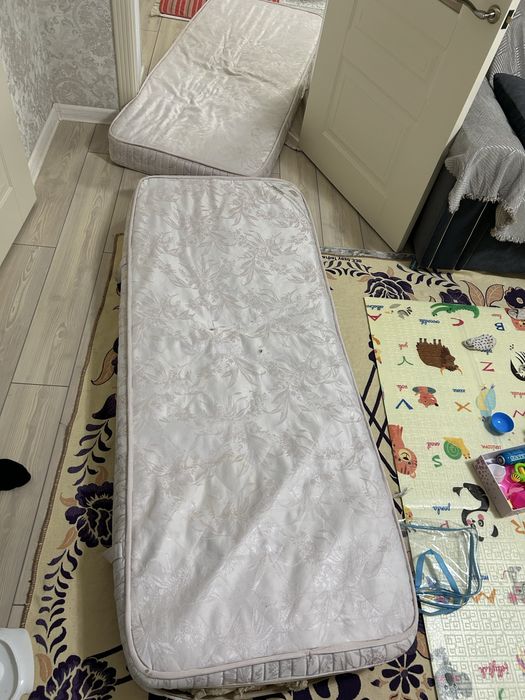 Отдадим Матрас 2х0.8 м две штуки