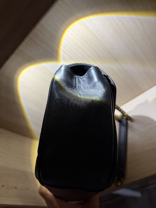 Geanta de piele Saint Laurent Loulou neagra