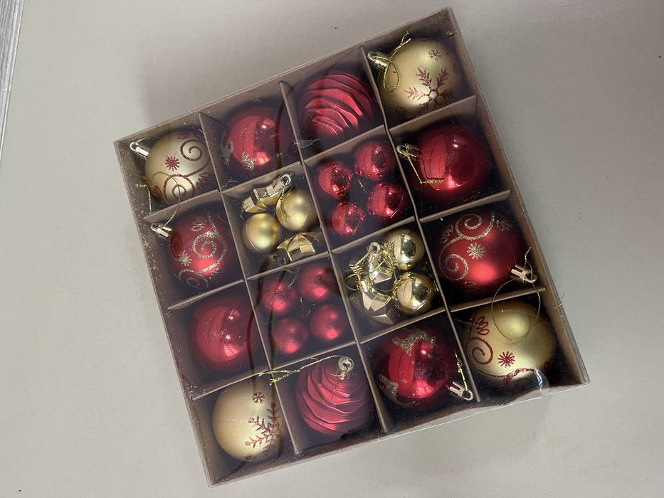 Елочные игрушки