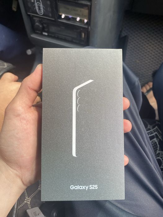 Galaxy s26 128gb продам срочно